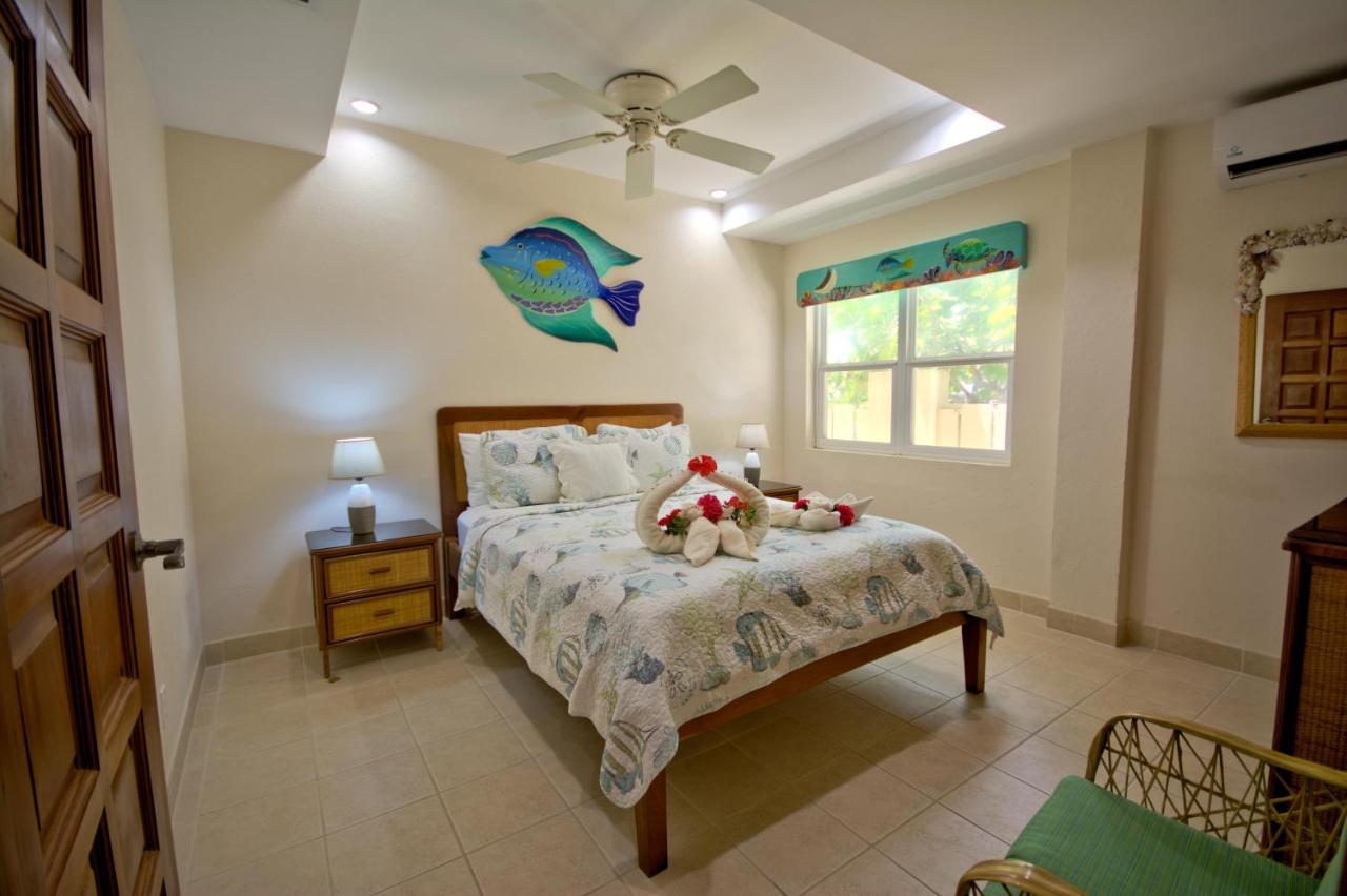 Miramar Villas Resort San Pedro  Exteriör bild